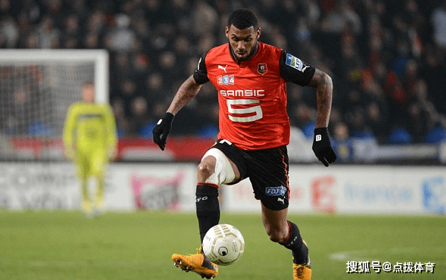 包含集结日突围战来临；里尔围绕法国杯扳平良机；气氛紧张；阵容厚度经受考验的词条